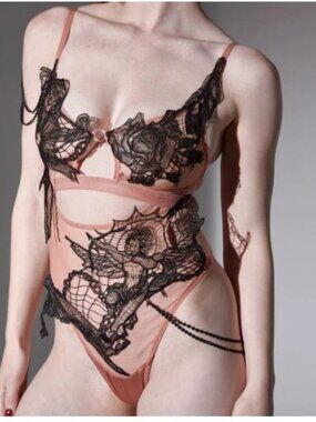 NWT Thistle and Spire Fatal Attraction Playsuit Medium